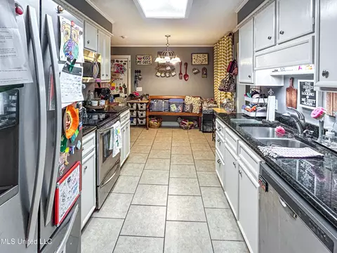 210 Pecan Blvd, Brandon, MS 39042 photo 10