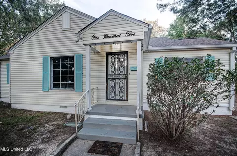 Exterior - 105 S Park Dr, Jackson, MS 39211 photo 2 of 4