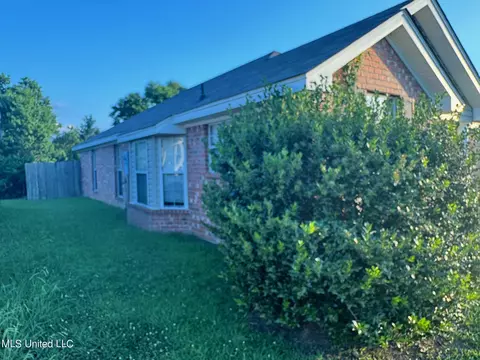 Exterior - 110 Cedar Spring Cir, Pearl, MS 39208 photo 5 of 7