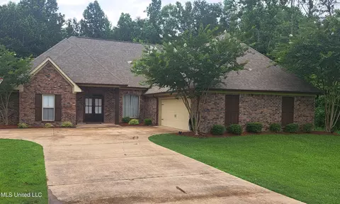 1130 Sanctuary Dr, Brandon, MS 39042