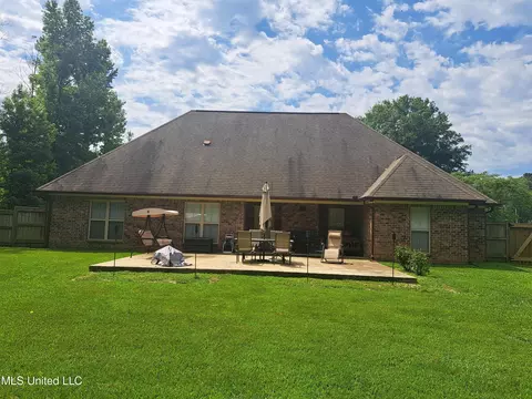 Exterior - 1130 Sanctuary Dr, Brandon, MS 39042 photo 6 of 6
