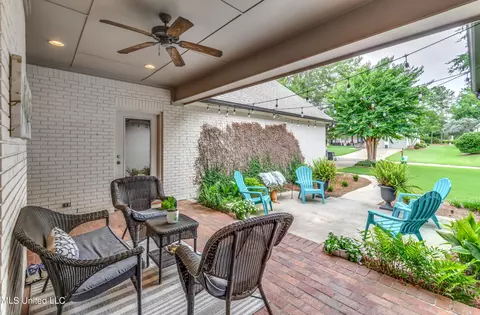 Exterior - 108 Laird Ave, Madison, MS 39110 photo 6 of 11