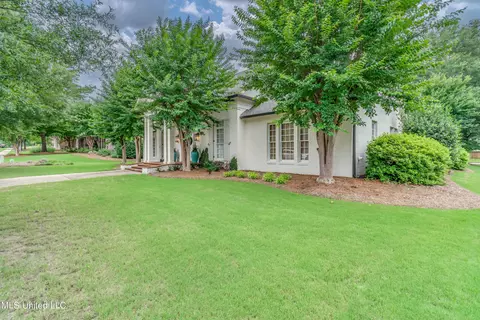 Exterior - 108 Laird Ave, Madison, MS 39110 photo 4 of 11