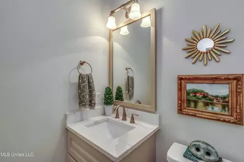 Bath - 108 Laird Ave, Madison, MS 39110 photo 1 of 7