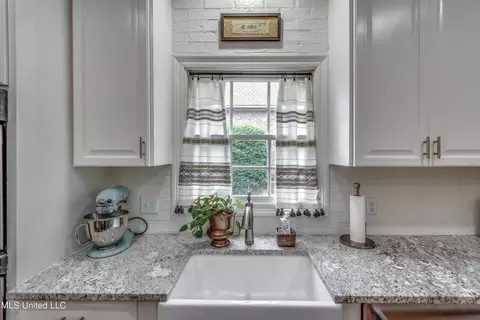Kitchen - 108 Laird Ave, Madison, MS 39110 photo 2 of 7