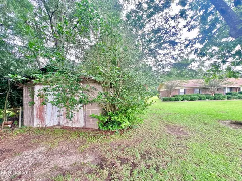 487 Cowart St, Lucedale, MS 39452 photo 14