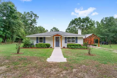83 Weldy Rd, Carriere, MS 39426