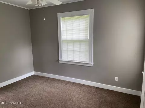 201 E Semmes St, Canton, MS 39046 photo 6