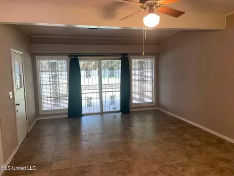 201 E Semmes St, Canton, MS 39046 photo 12