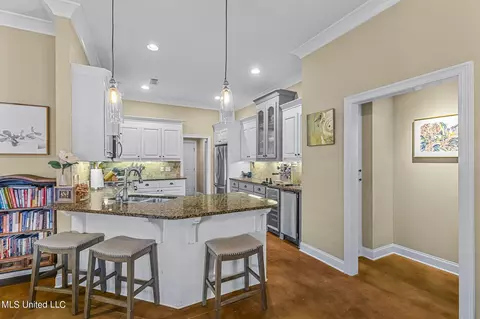 157 Britton Cir, Flowood, MS 39232 photo 9