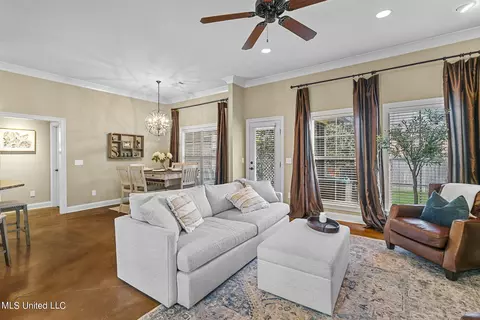 157 Britton Cir, Flowood, MS 39232 photo 6