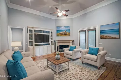 Living - 100 Wind Dance Dr, Madison, MS 39110 photo 1 of 2