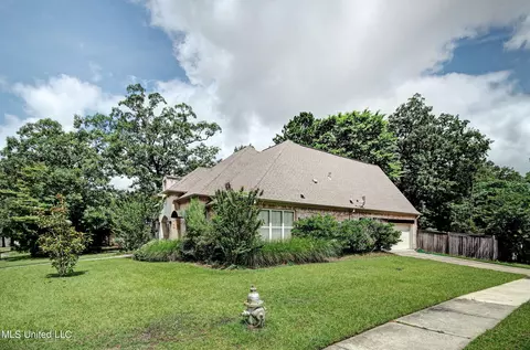 Exterior - 100 Wind Dance Dr, Madison, MS 39110 photo 4 of 8