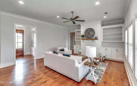 360 Emerald Way, Brandon, MS 39047 photo 9