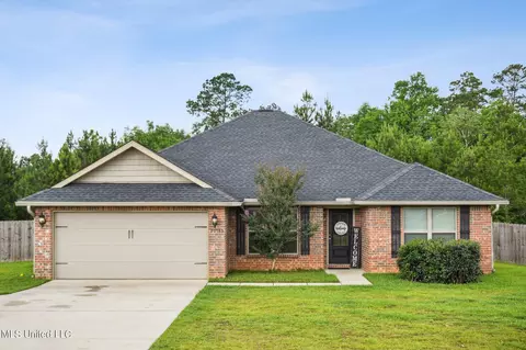 20983 W W Wortham Rd, Saucier, MS 39574