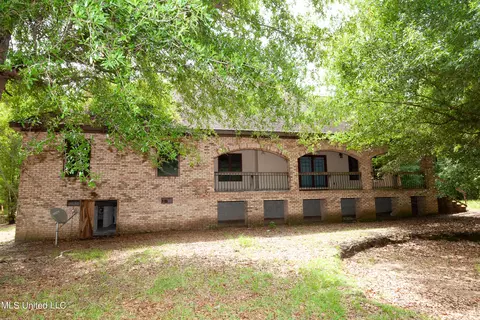 Exterior - 203 Luther Davis Rd, Lucedale, MS 39452 photo 2 of 2