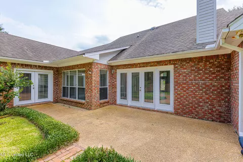 Exterior - 106 Windsor Cv, Madison, MS 39110 photo 12 of 13