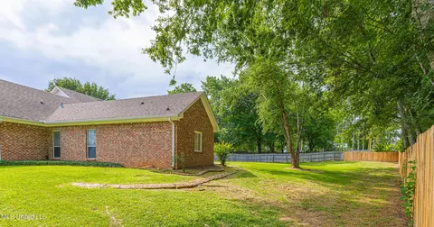 Exterior - 106 Windsor Cv, Madison, MS 39110 photo 10 of 13