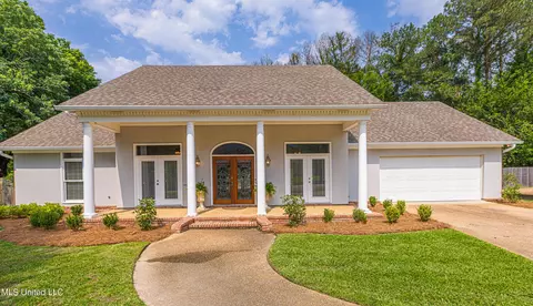 Exterior - 106 Windsor Cv, Madison, MS 39110 photo 4 of 13