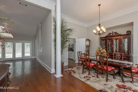 Dining - 106 Windsor Cv, Madison, MS 39110 photo 1 of 2