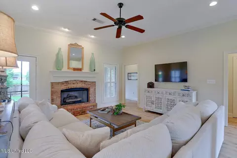 512 Turtle Ln, Brandon, MS 39047 photo 8