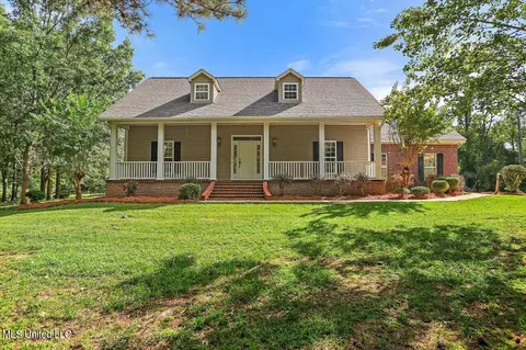 512 Scr 141, Morton, MS 39117