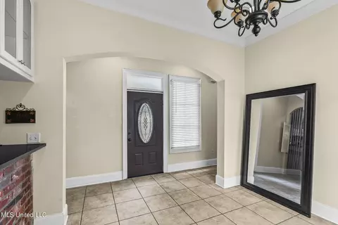 Entry Way - 116 Brisage Dr, Madison, MS 39110 photo 6 of 8