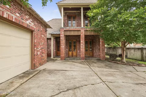 Exterior - 116 Brisage Dr, Madison, MS 39110 photo 2 of 7