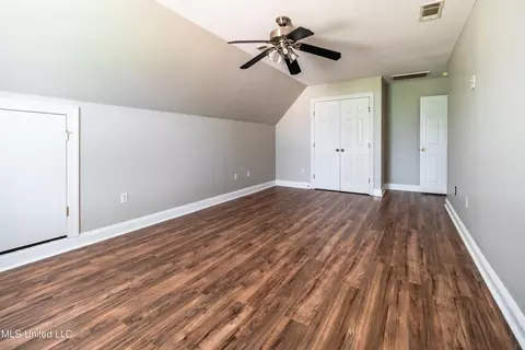 Bedroom - 440 Abbey Woods, Brandon, MS 39047 photo 1 of 5