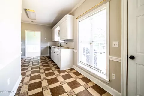 Entry Way - 440 Abbey Woods, Brandon, MS 39047 photo 1 of 1