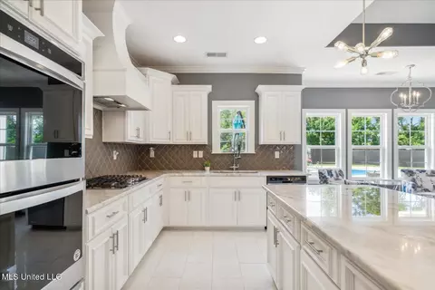 7902 Ellis Anthony Cv, Hernando, MS 38632 photo 14