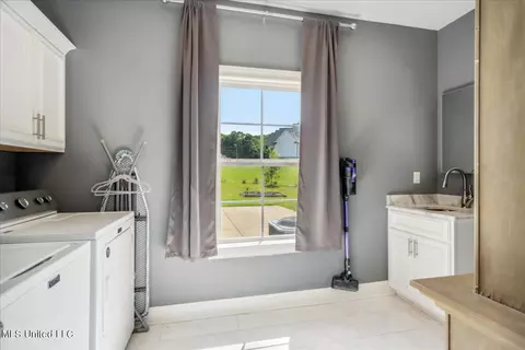 7902 Ellis Anthony Cv, Hernando, MS 38632 photo 24