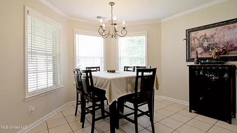 Dining - 1289 Ridge Cv, Hernando, MS 38632 photo 1 of 1