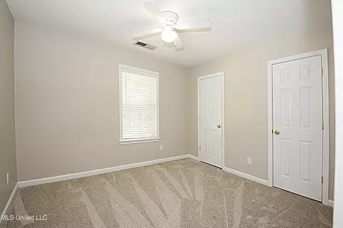 Bedroom - 1289 Ridge Cv, Hernando, MS 38632 photo 3 of 4