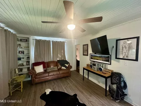 Living - 409 E Fulton St, Canton, MS 39046 photo 3 of 3