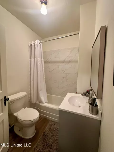 Bath - 409 E Fulton St, Canton, MS 39046 photo 2 of 2
