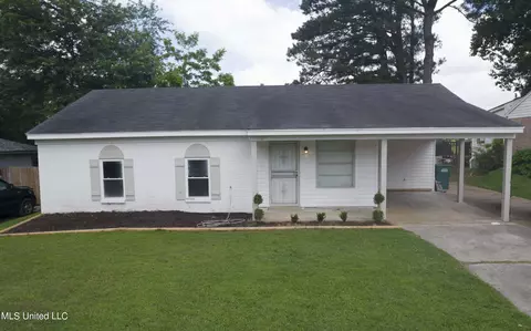 7865 W Southaven Circle Cir, Southaven, MS 38671