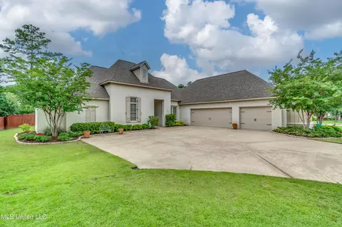 108 Pinnacle Cv, Madison, MS 39110