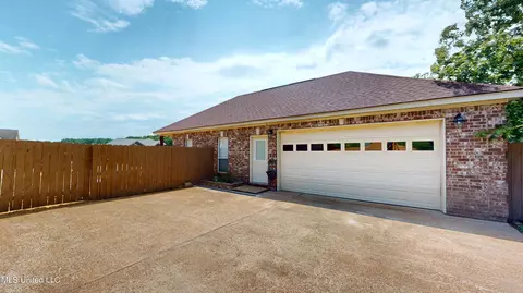 1515 Stone Gate Dr, Hernando, MS 38632 photo 5