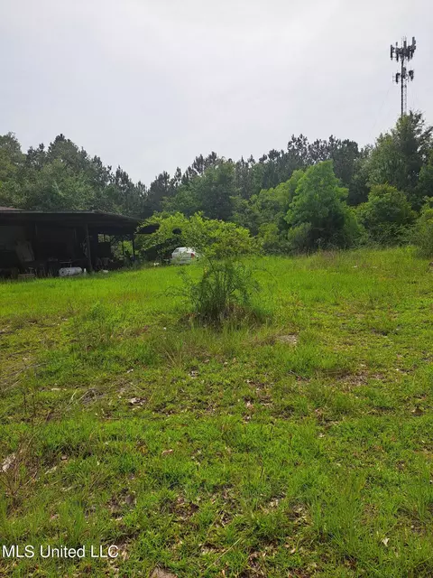 10437 34th Ave, Gulfport, MS 39503