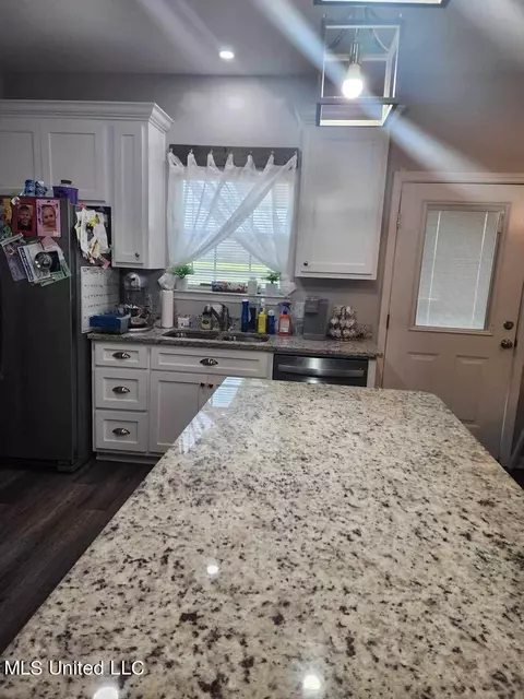 Kitchen - 126 Walter Pope Rd, Lucedale, MS 39452 photo 1 of 1