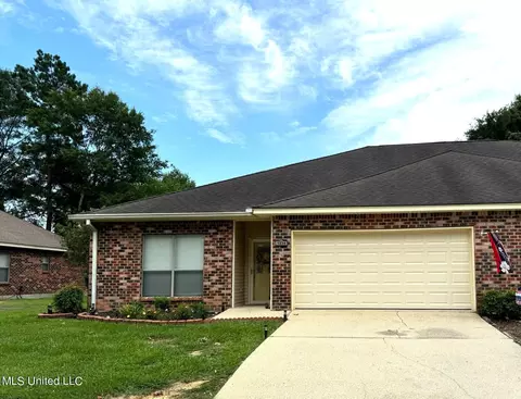 1234 Kapalama Ln, Diamondhead, MS 39525