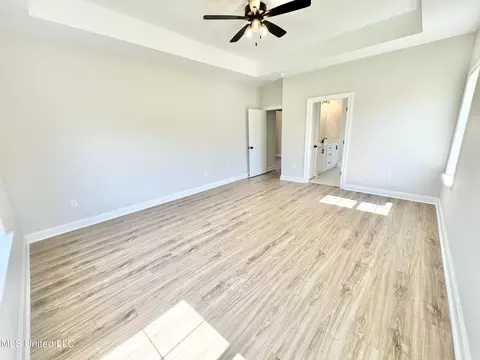 Bedroom - 5046 Watson View Dr, Nesbit, MS 38651 photo 2 of 7