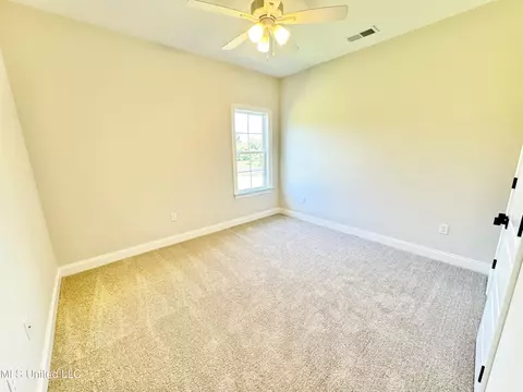 Bedroom - 5046 Watson View Dr, Nesbit, MS 38651 photo 4 of 7