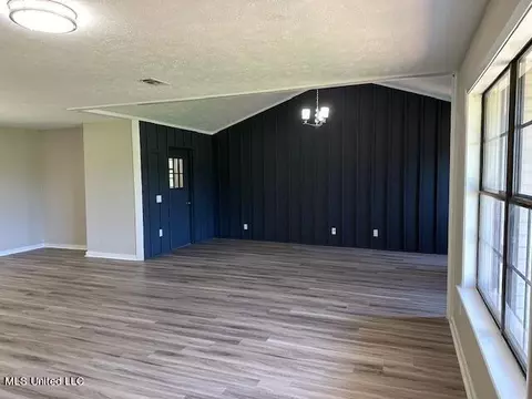 Living - 843 E Dinkins St, Canton, MS 39046 photo 3 of 11