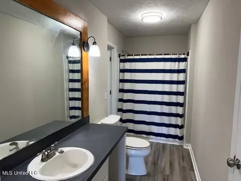 Bath - 843 E Dinkins St, Canton, MS 39046 photo 1 of 2