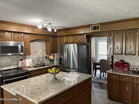 404 Arundel Dr, Brandon, MS 39047 photo 15