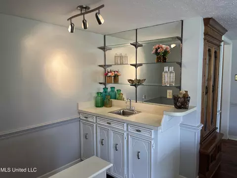 404 Arundel Dr, Brandon, MS 39047 photo 12