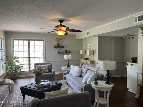 404 Arundel Dr, Brandon, MS 39047 photo 11