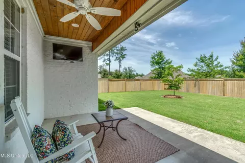 Exterior - 149 Hampton Rdg, Madison, MS 39110 photo 3 of 4